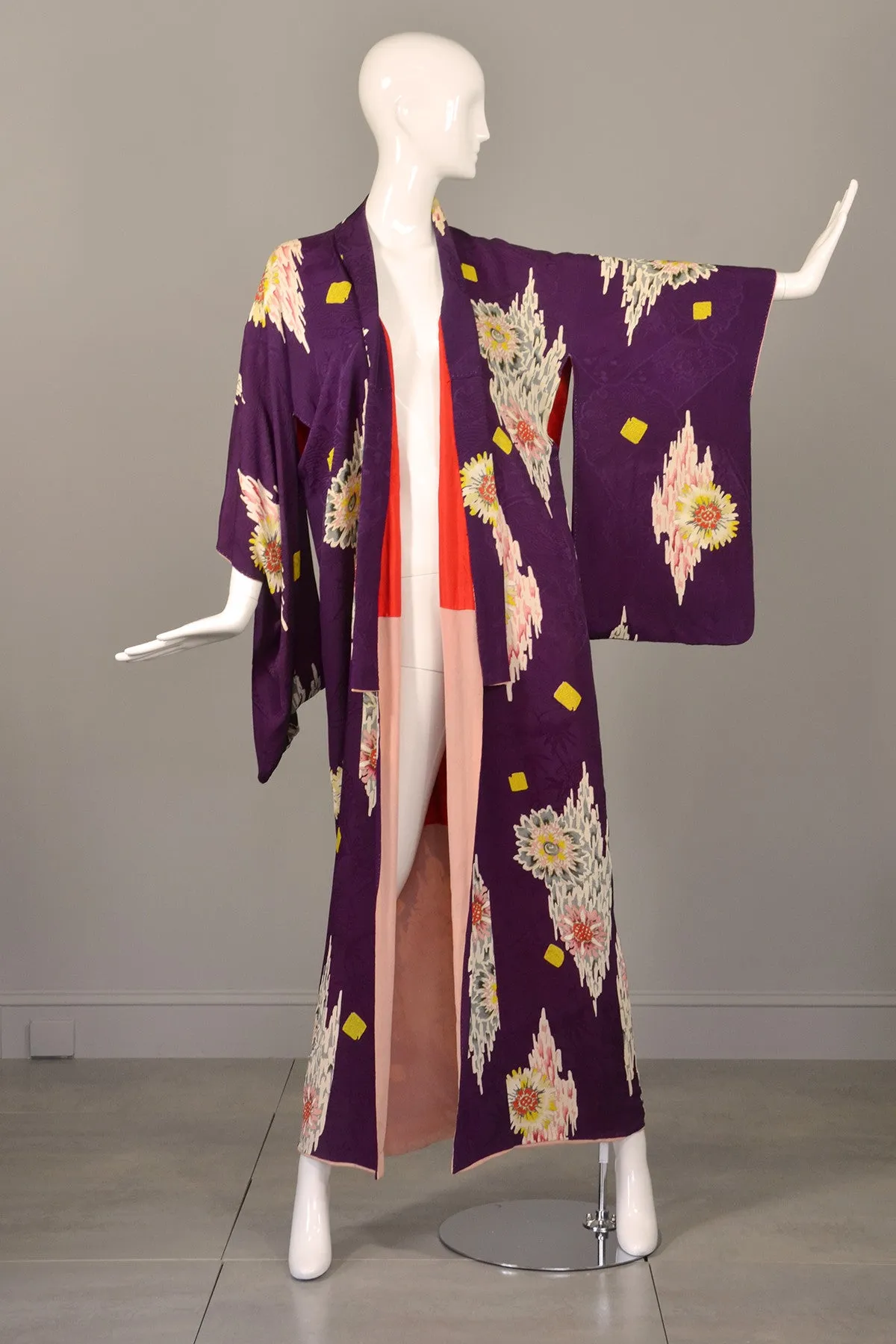 Aubergine Jacquard Cabbage Floral Print Vintage Kimono