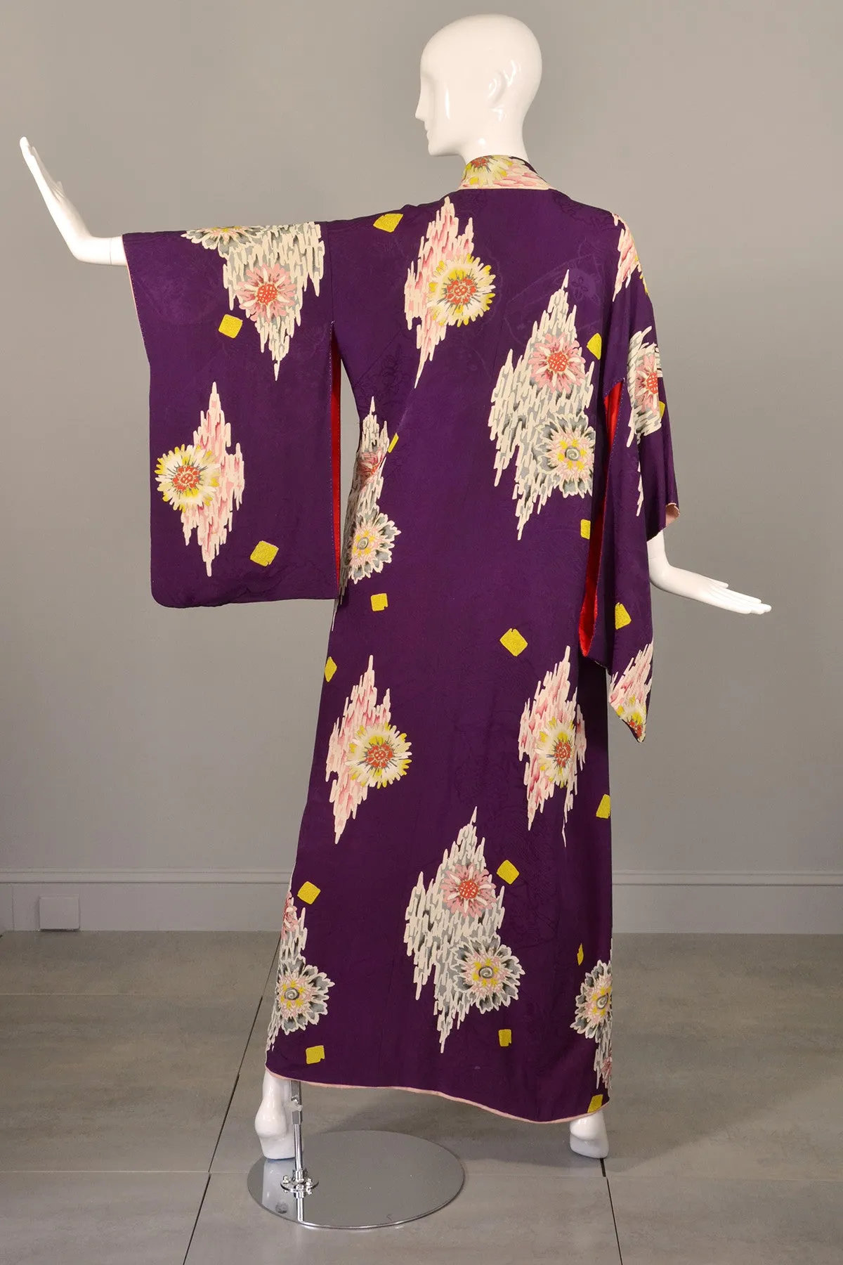 Aubergine Jacquard Cabbage Floral Print Vintage Kimono