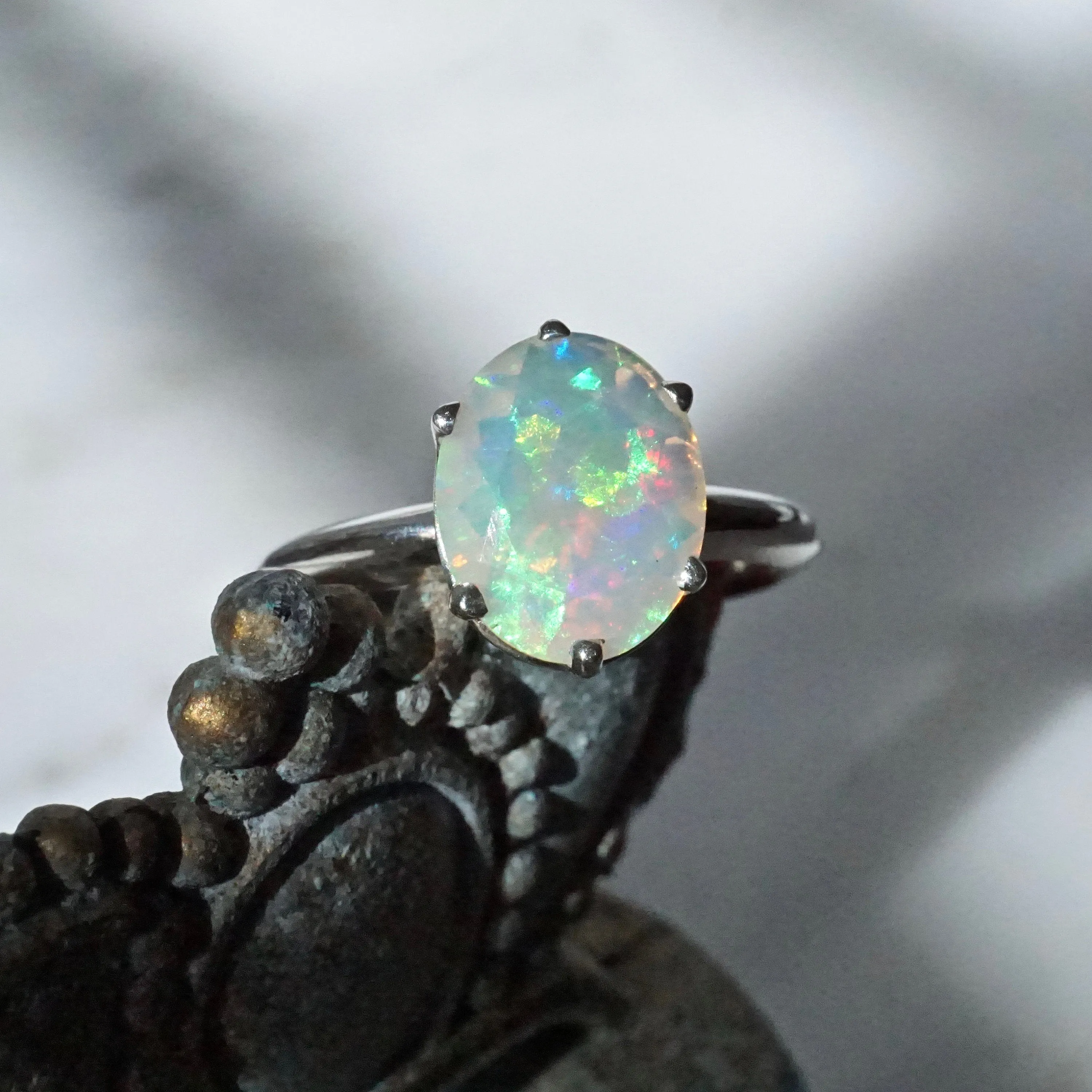 Ethiopian Opal Sliver Ring - 10 x 8 Oval Opal Ring - Alternative Opal Ring