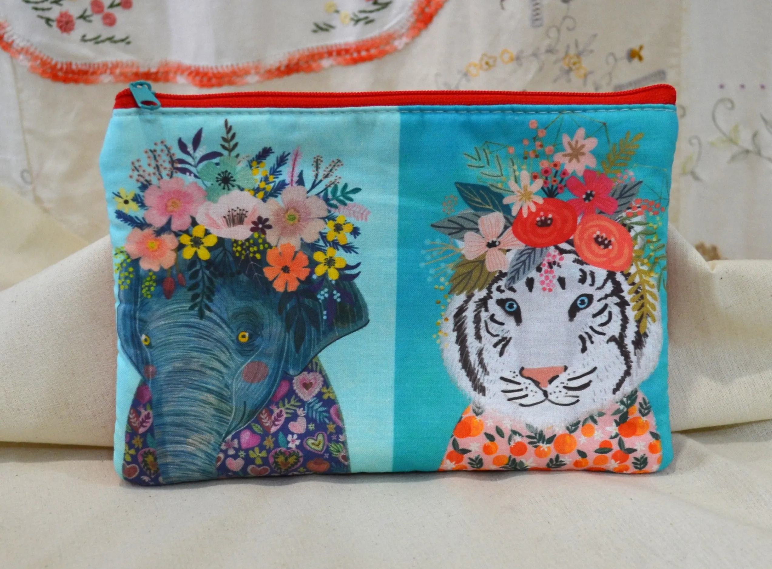 Floral Pairs Zip Purse