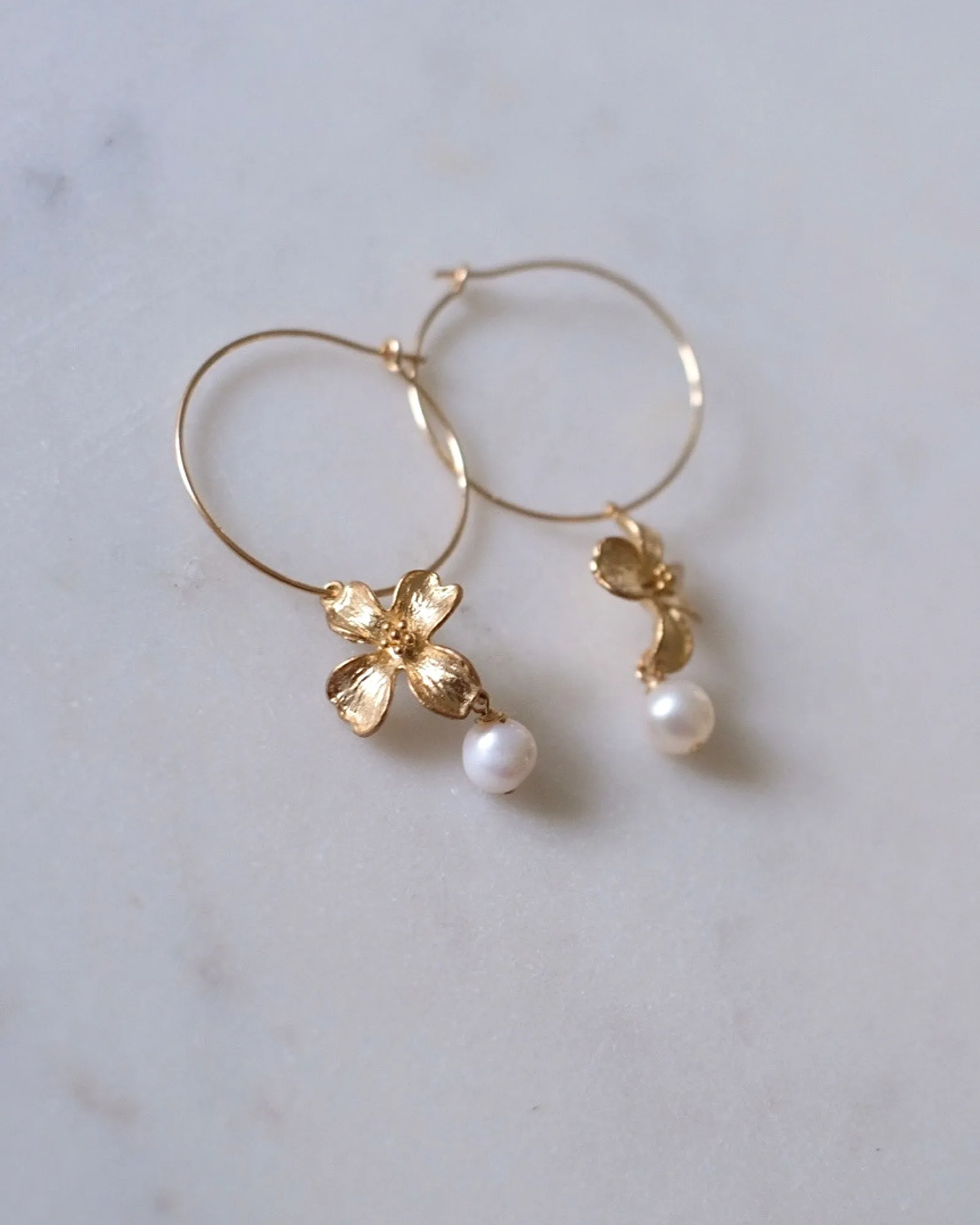 Hanabira Floral Hoop Earrings