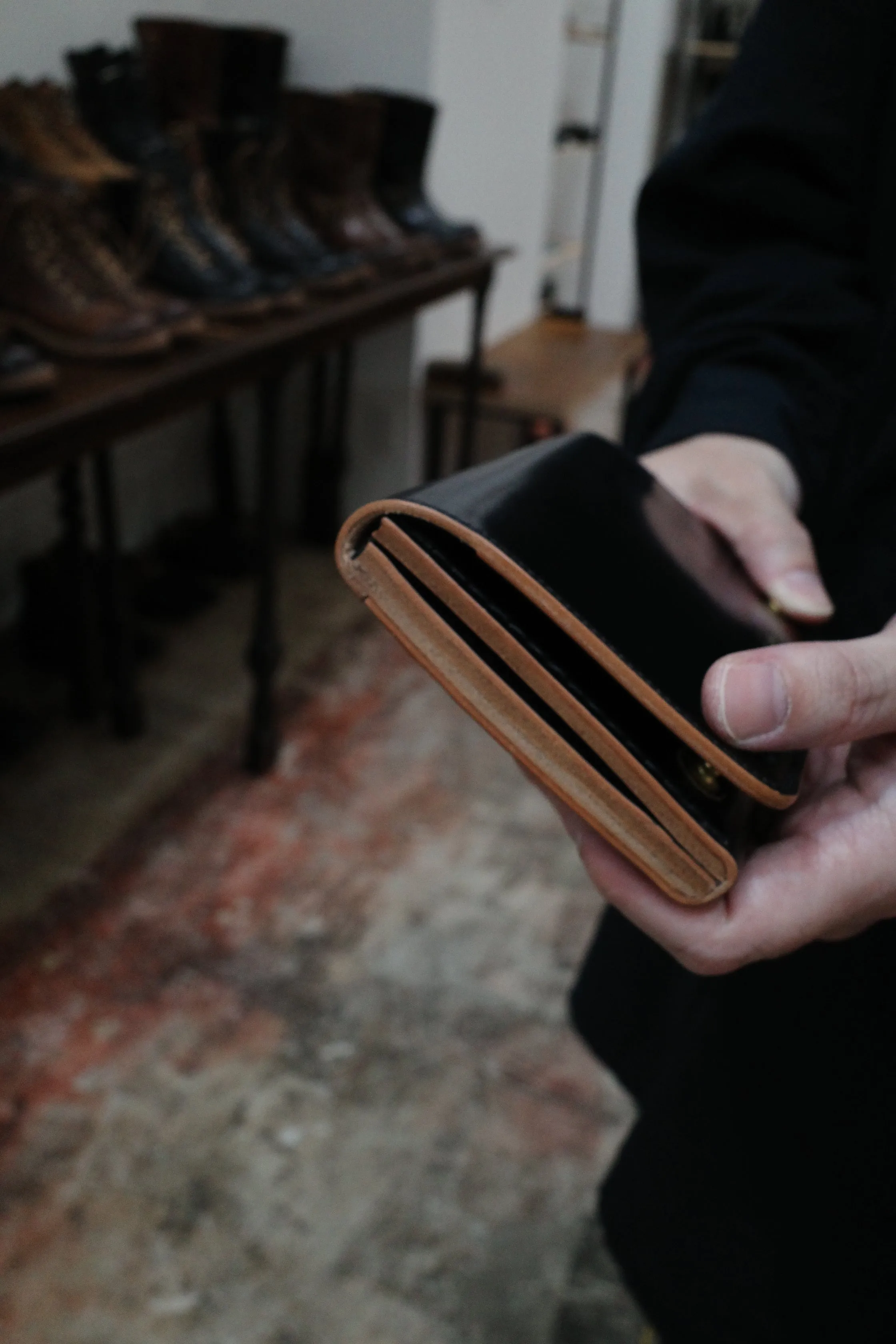 MULTI MIDDLE TRUCKERS WALLET (Cordovan leather)