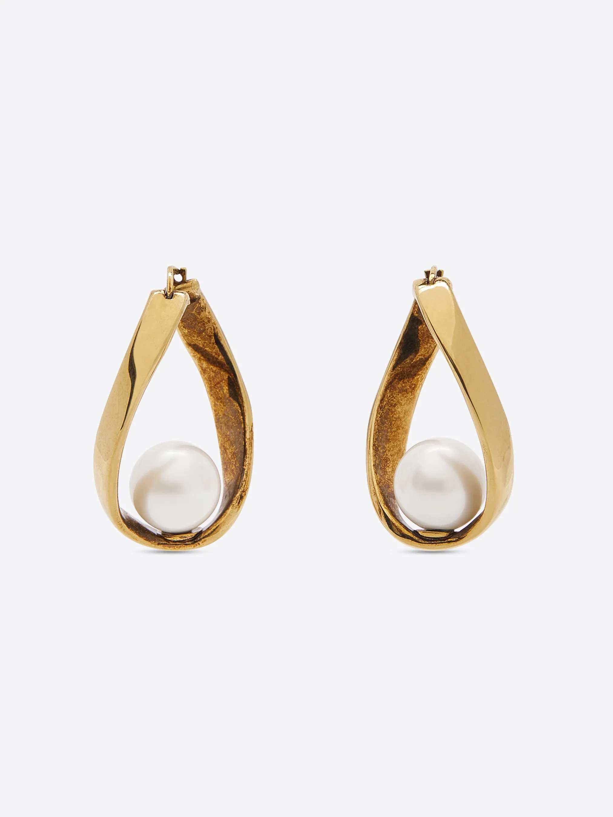 Oval hoop earrings