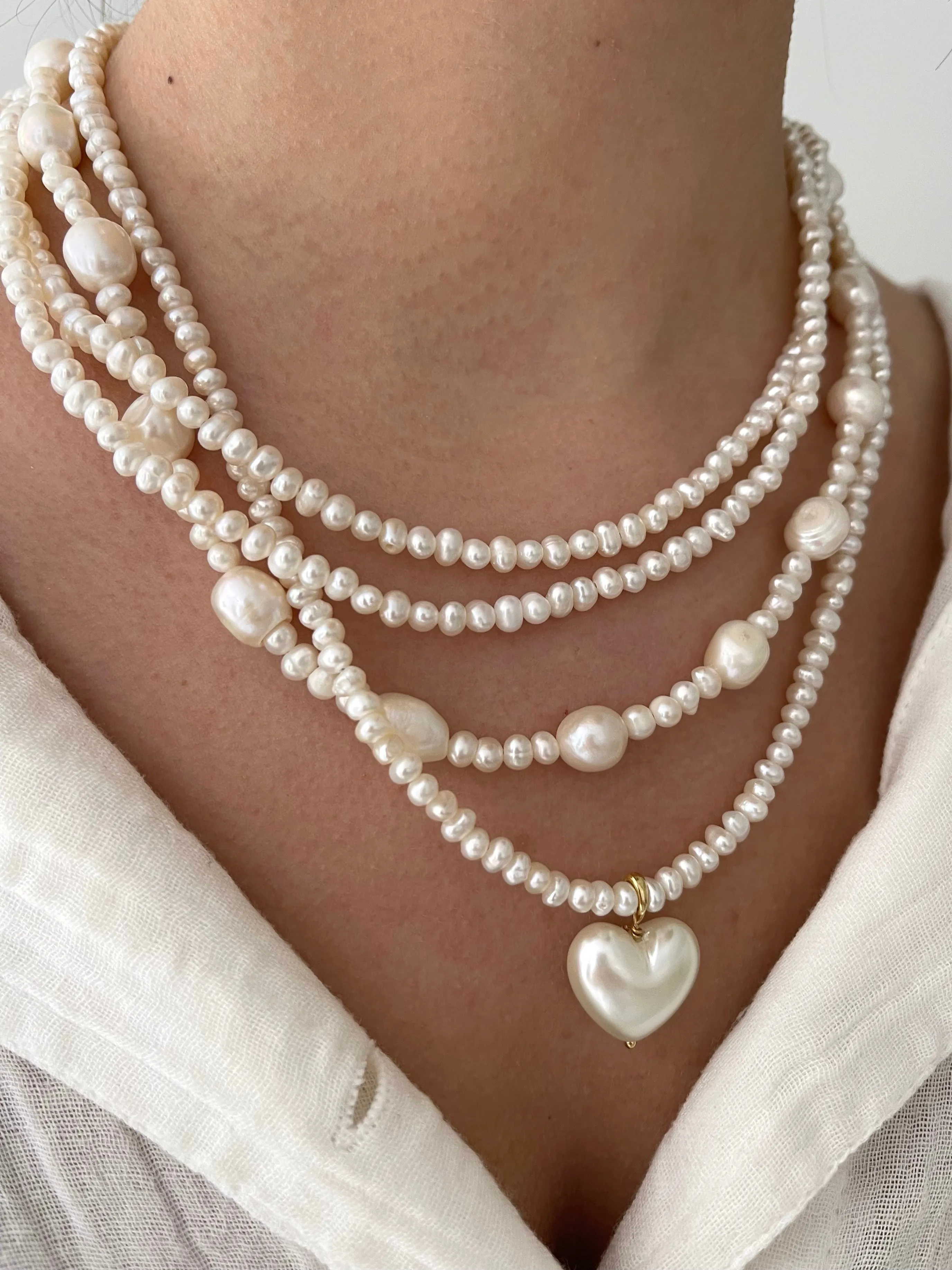 PEARL BUBBLE HEART NECKLACE